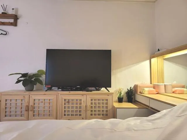 Hanok House Seoul Station 0*,  South Korea