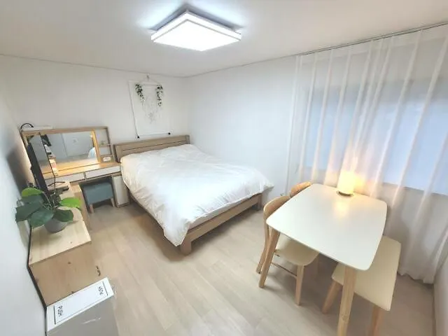 Hanok House Seoul Station 0*,